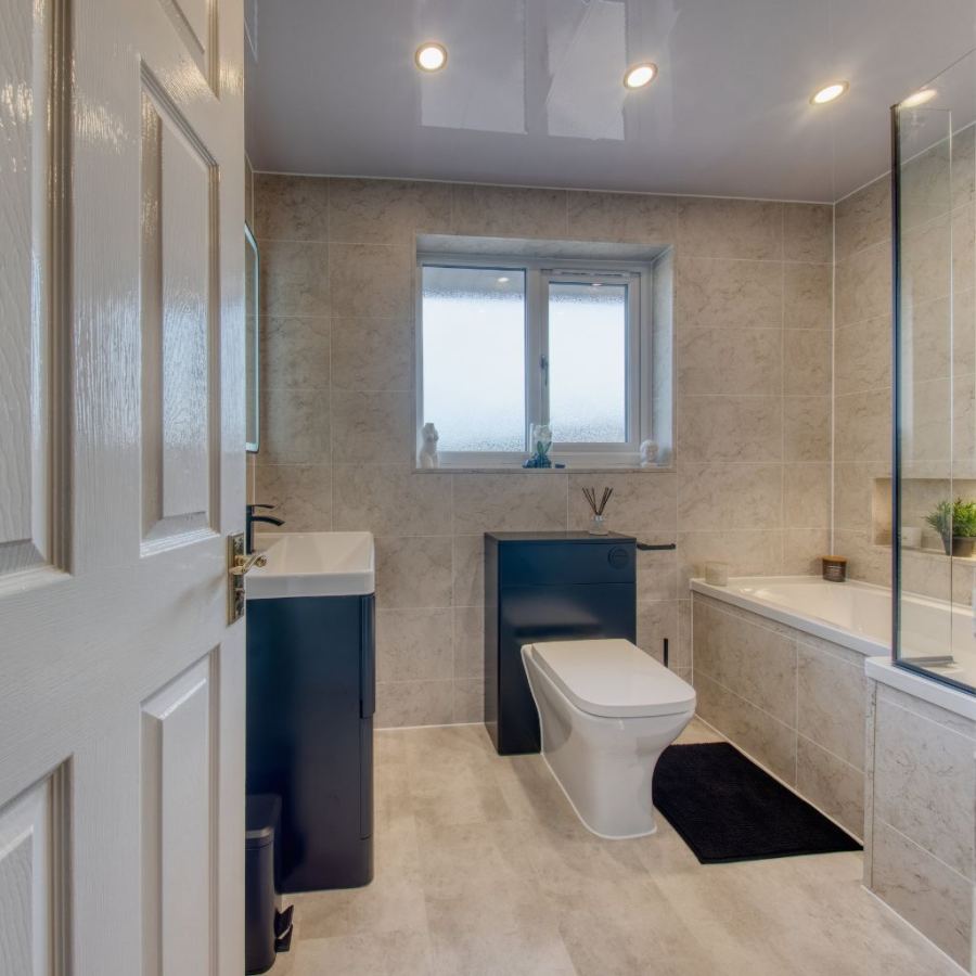 Compact ensuite renovation