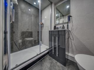 Bathroom renovation by Mersey Bathrooms